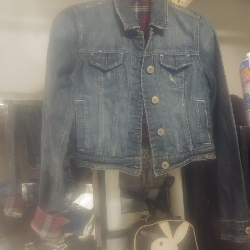 Woman's sm jean jacket